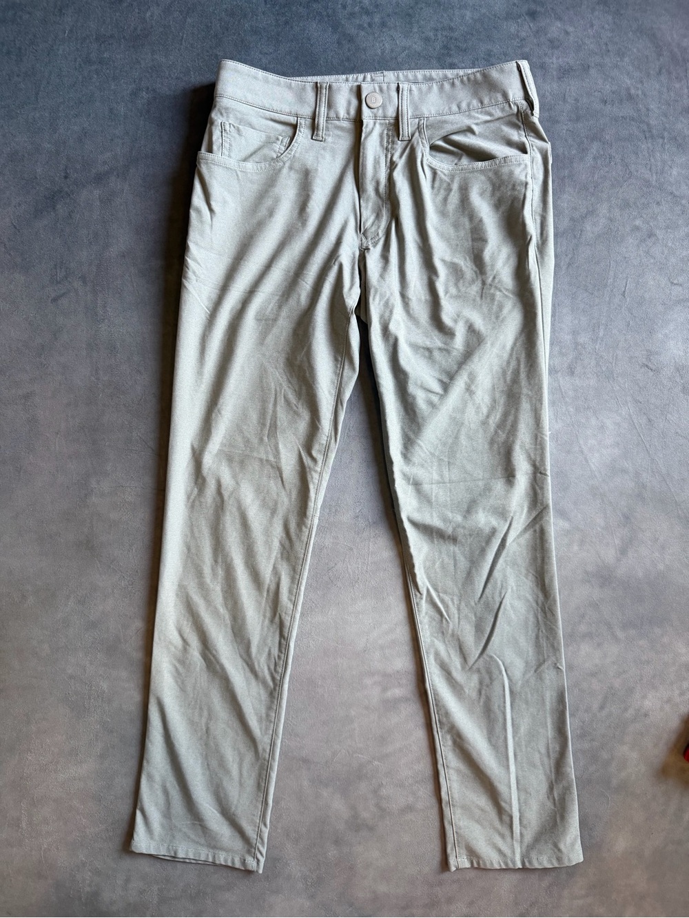 Bonobos Slim Straight Golf Chinos in Light Gray
